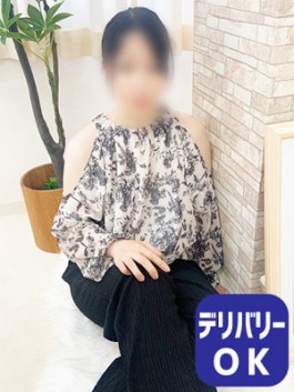 （ ）のフードル嬢 みか