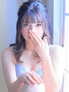 やんちゃな子猫　日本橋店（日本橋 ホテヘル）のフードル嬢 まゆ