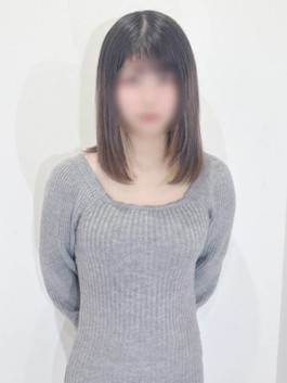みい