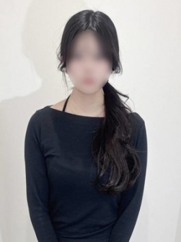 スピード梅田店（梅田 ホテヘル）のフードル嬢 いちか