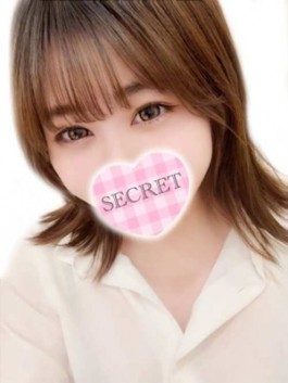 エコ難波店（難波（ミナミ） ホテヘル）のフードル嬢 なみ