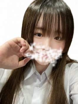 エコ日本橋店（日本橋 ホテヘル）のフードル嬢 まかろん