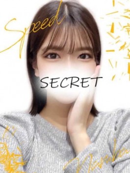 スピード難波店（難波（ミナミ） ホテヘル）のフードル嬢 かりん