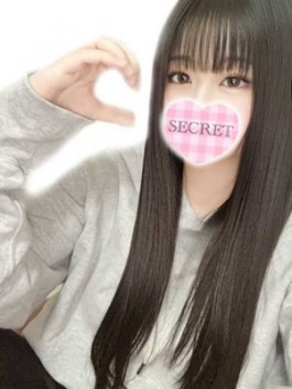 エコ難波店（難波（ミナミ） ホテヘル）のフードル嬢 まな