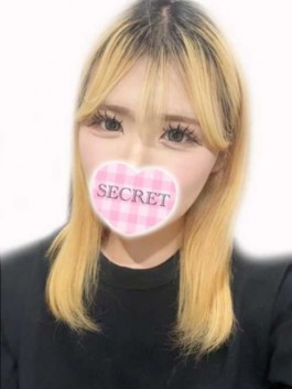 エコ難波店（難波（ミナミ） ホテヘル）のフードル嬢 みずき