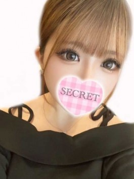 エコ難波店（難波（ミナミ） ホテヘル）のフードル嬢 あやか