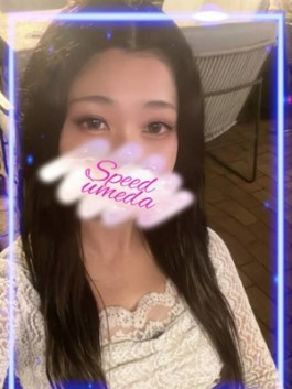 スピード梅田店（梅田 ホテヘル）のフードル嬢 あやさ