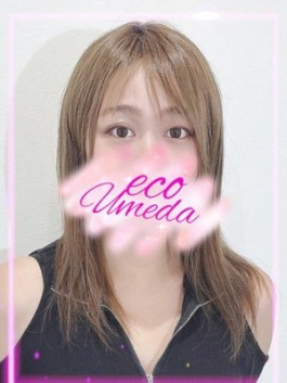 エコ梅田店（梅田 ホテヘル）のフードル嬢 おみ
