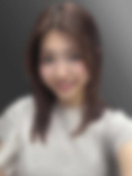 （ ）のフードル嬢 あきな