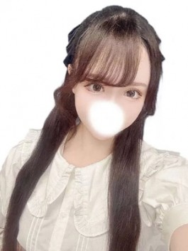 （ ）のフードル嬢 つゆ
