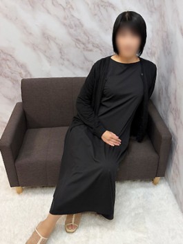 熟女家 梅田店（梅田 待ち合わせ）のフードル嬢 ひなた
