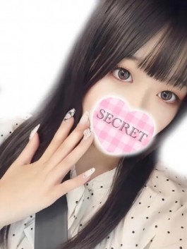 エコ難波店（難波（ミナミ） ホテヘル）のフードル嬢 あかり