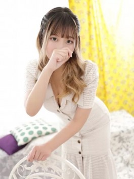 エコ京橋店（京橋 ホテヘル）のフードル嬢 めぐ