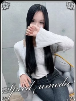 スピード梅田店（梅田 ホテヘル）のフードル嬢 りさ