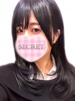 エコ難波店（難波（ミナミ） ホテヘル）のフードル嬢 こべに