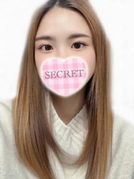 エコ難波店（難波（ミナミ） ホテヘル）のフードル嬢 キララ