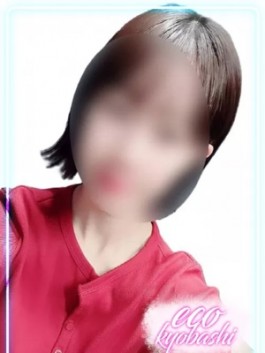 エコ京橋店（京橋 ホテヘル）のフードル嬢 なつき