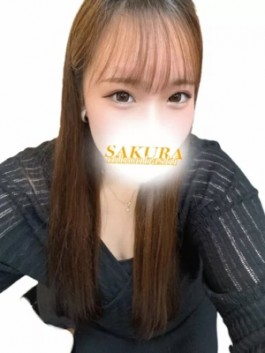 club さくら（日本橋 ホテヘル）のフードル嬢 らら