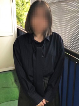 奥様の実話なんば店（難波（ミナミ） 人妻ホテヘル）のフードル嬢 しゅり