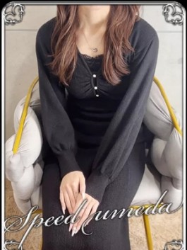 スピード梅田店（梅田 ホテヘル）のフードル嬢 まみ