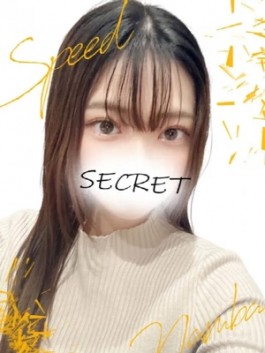 スピード難波店（難波（ミナミ） ホテヘル）のフードル嬢 れな