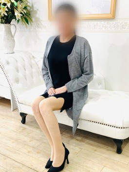 奥様の実話谷九店（谷九（谷町九丁目） 人妻ホテヘル）のフードル嬢 かずは