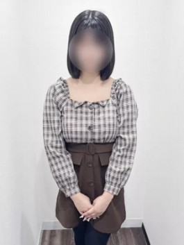 エコ梅田店（梅田 ホテヘル）のフードル嬢 そよか