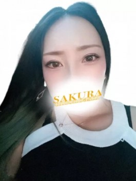 club さくら（日本橋 ホテヘル）のフードル嬢 ゆきな