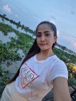 クラブミラノ（日本橋 ホテヘル）のフードル嬢 まや