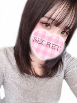 エコ難波店（難波（ミナミ） ホテヘル）のフードル嬢 かな