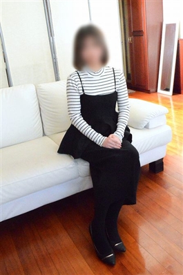 ただいま 難波店（難波（ミナミ） 待ち合わせ）のフードル嬢 もも