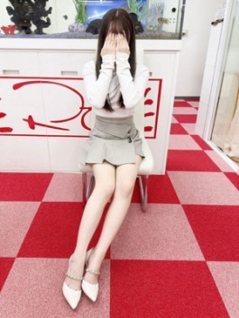 デリヘル 素人専門 コンテローゼ（大阪デリヘル デリヘル）のフードル嬢 まりん