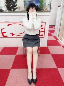 （ ）のフードル嬢 つき