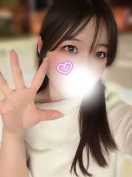 （ ）のフードル嬢 みう