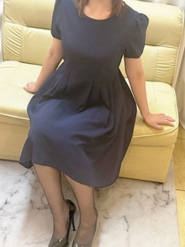 奥様クラブ(十三 SM・M専科)のフードル嬢 はづき