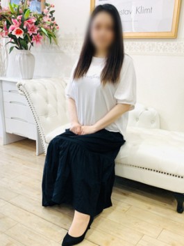 奥様の実話谷九店（谷九（谷町九丁目） 人妻ホテヘル）のフードル嬢 ほなみ