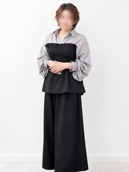 熟女家 豊中蛍池店（豊中 待ち合わせ）のフードル嬢 まな