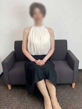 熟女家 梅田店（梅田 待ち合わせ）のフードル嬢 きら