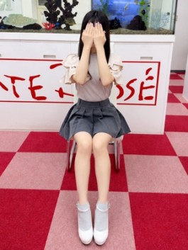 ( )のフードル嬢 りみ